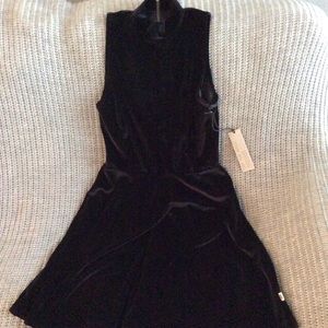 Vans velvet turtleneck sleeveless zip dress. NWT
